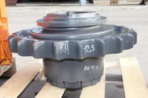 Final drive rh 12. 5 – replacement parts ok